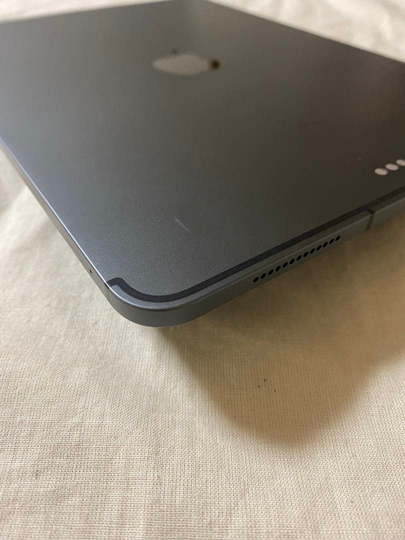 iPad Pro11インチ　第1世代　バッテリー94%