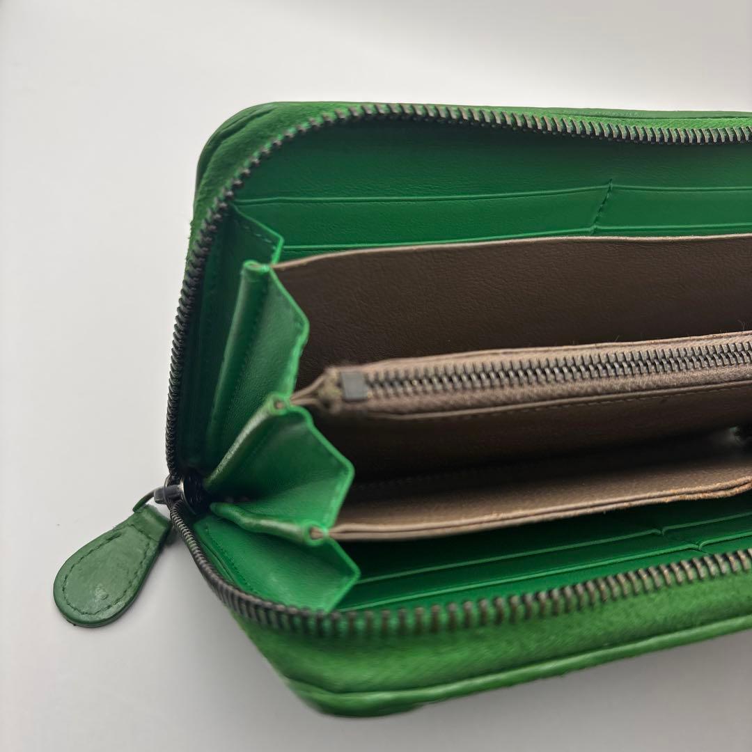 ◆正規品◆ボッティガヴェネタイントレチャート ラウンドファスナー長財布