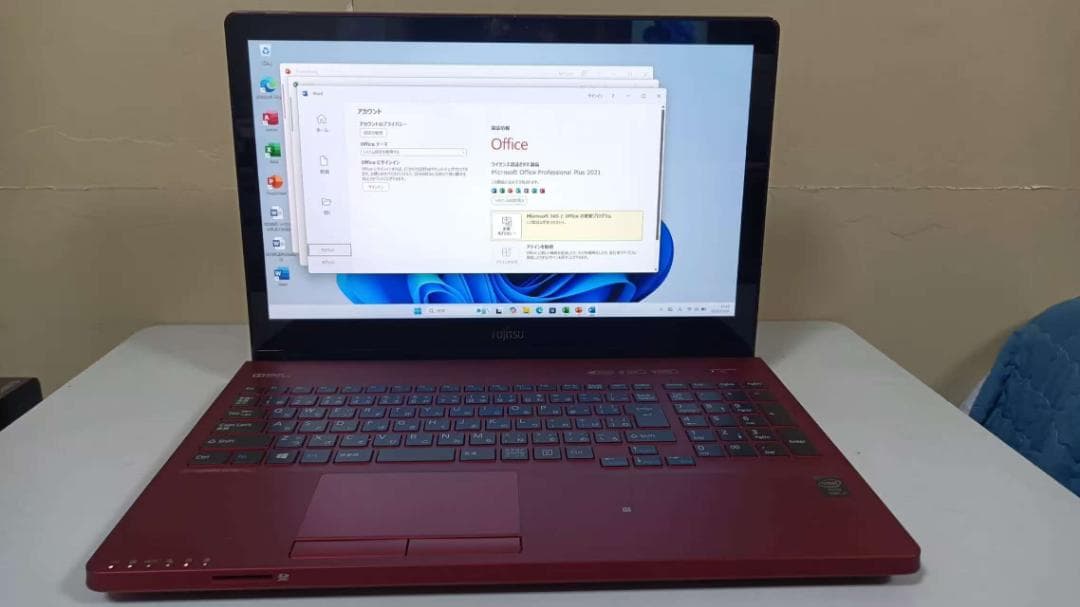 タッチ機能 Blu-ray ノートパソコンFUJITSU Core i7 SSD