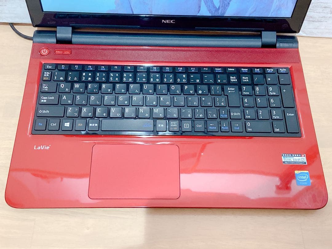 【特価❣】人気のレッド❣すぐに使える薄型ノートPC❣LavieS