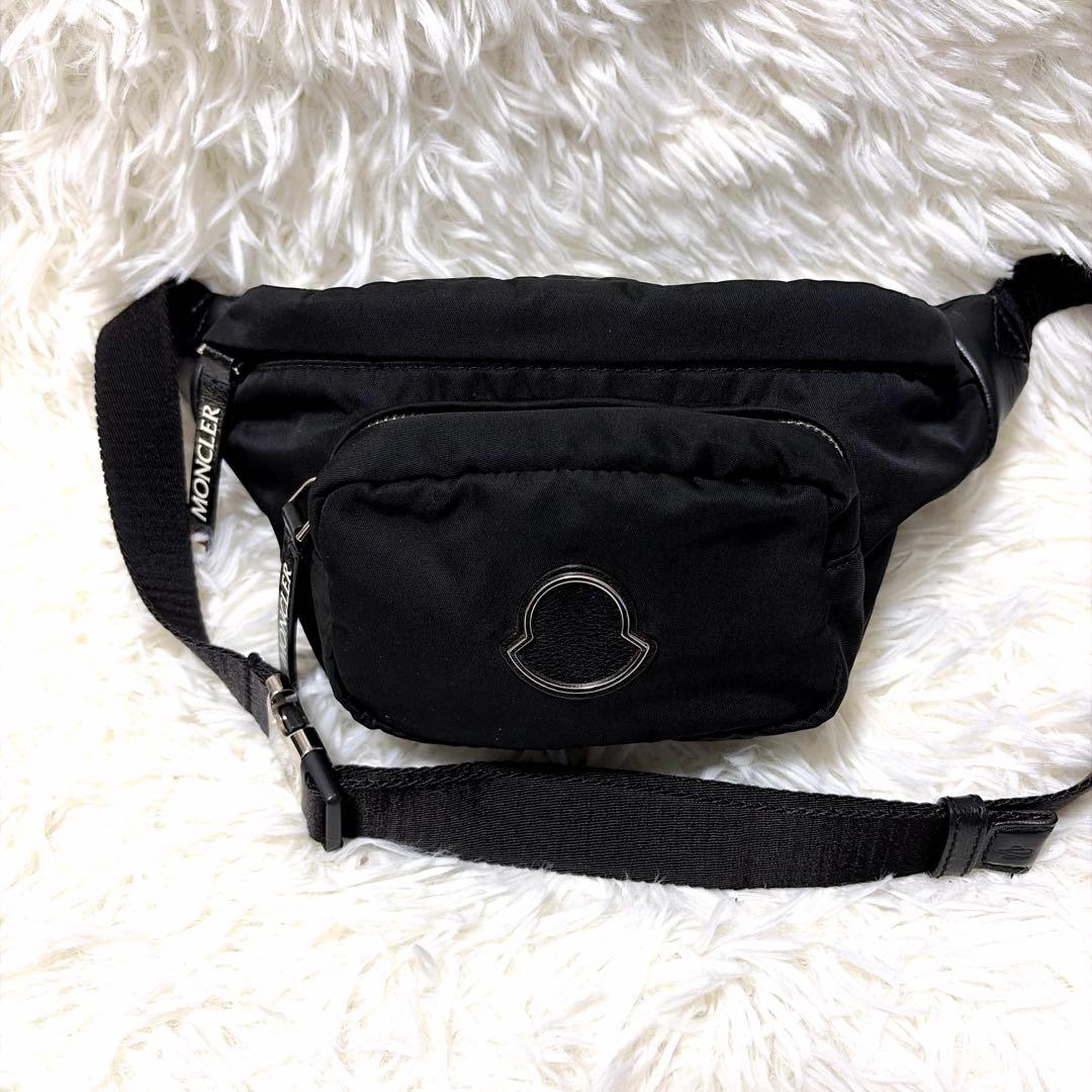 【美品】モンクレール FELICIE GM ボディバッグ ブラック 確実正規品