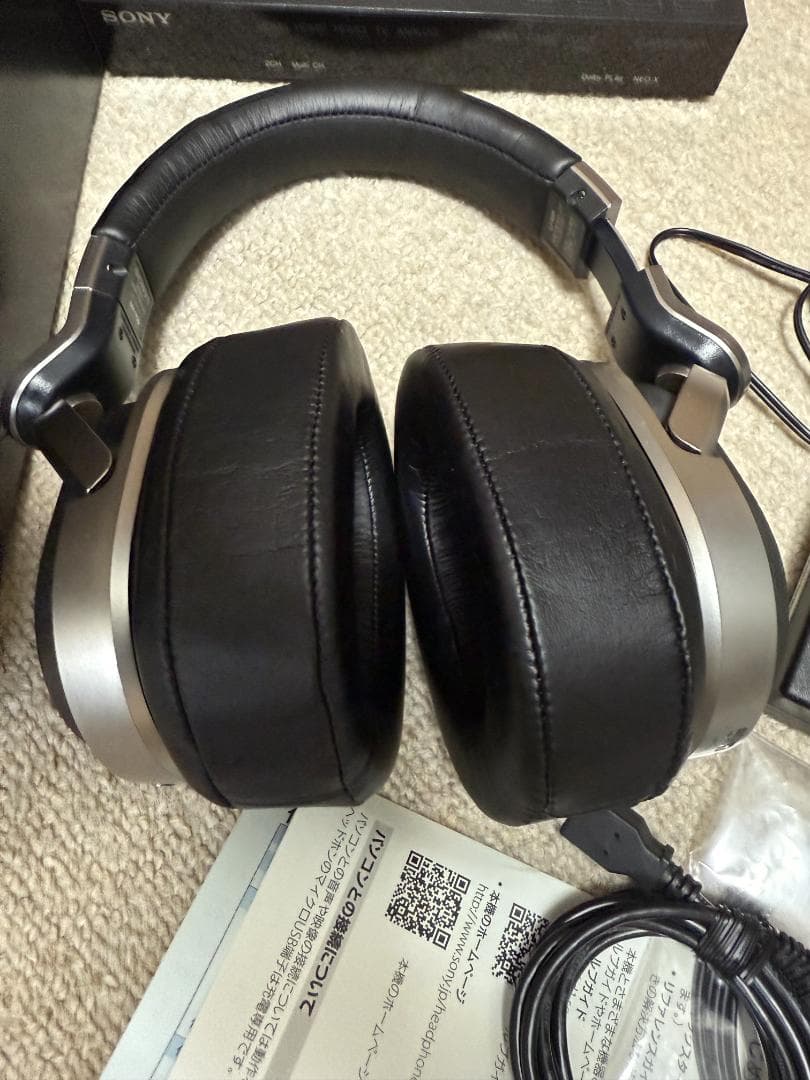 SONYソニー デジタルサラウンドヘッドホン MDR-HW700DS 9.1ch