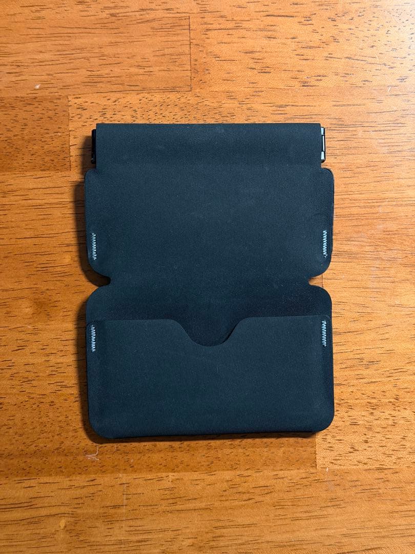 RE:FORM RE-01 ブラックケース　スリーブ　財布