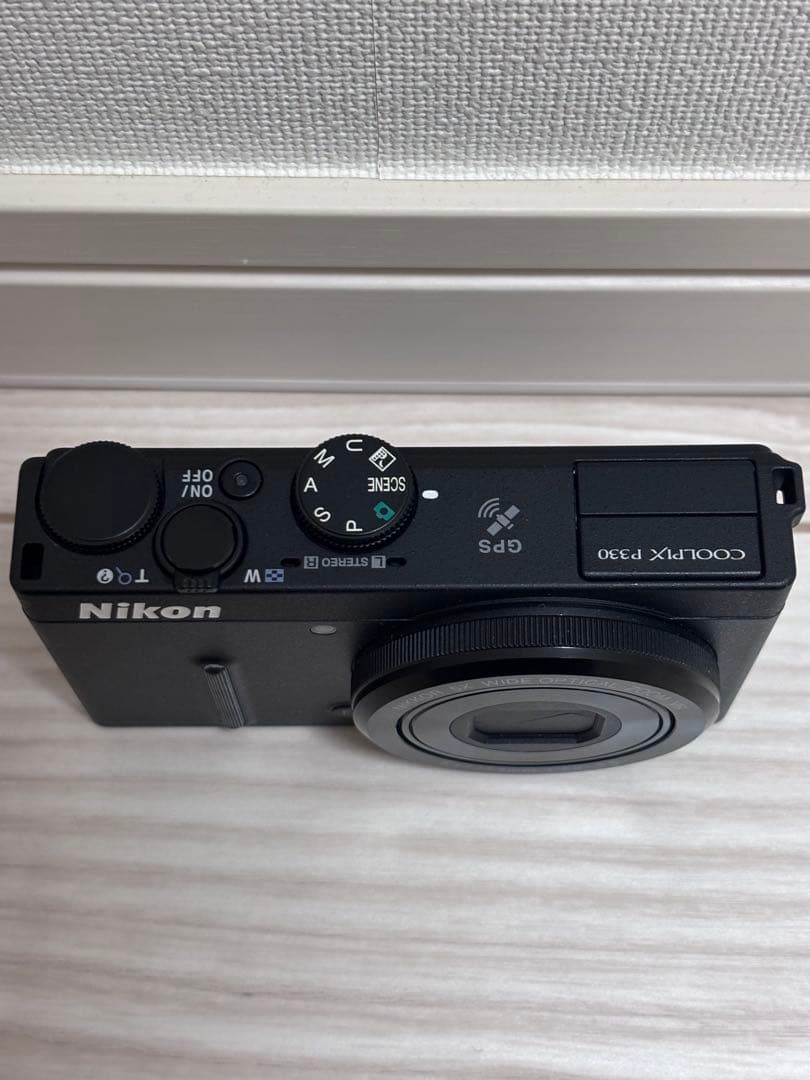 デジタルカメラ Nikon Coolpix P330
