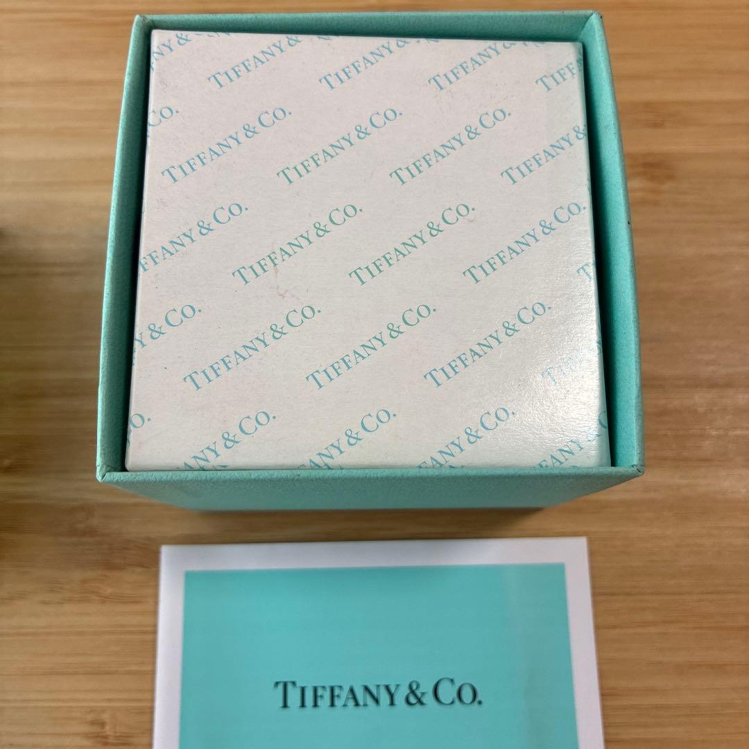 Tiffany & Co. ギフトボックス型アクセサリーケース