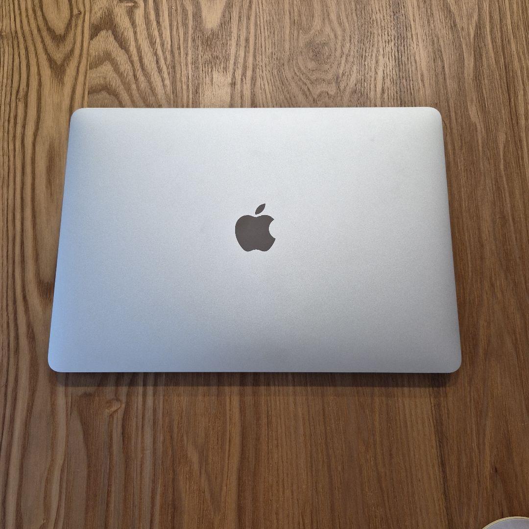 Apple 2020 MacBook Pro　13インチ8GB RAM512GB