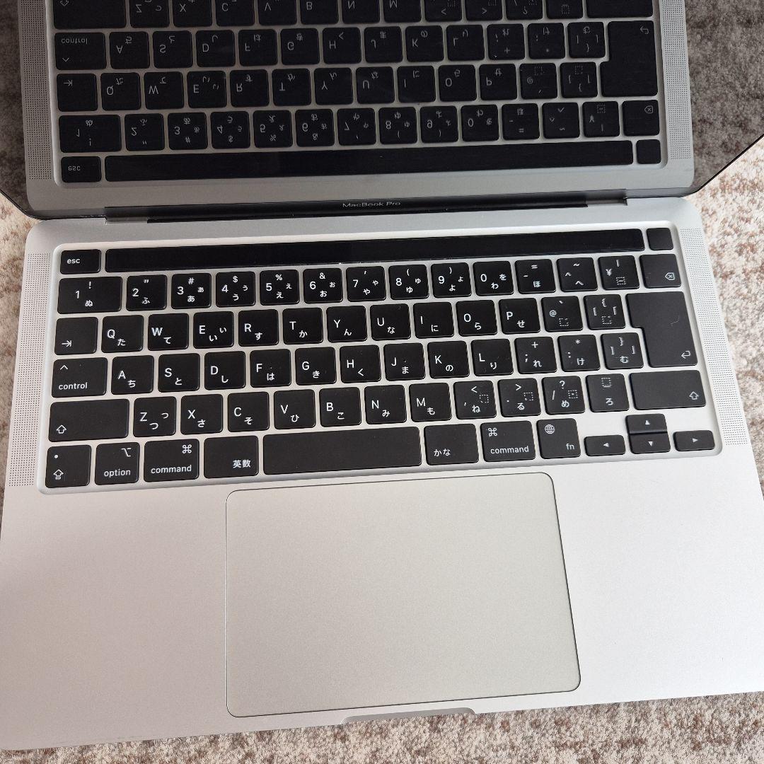 Apple 2020 MacBook Pro　13インチ8GB RAM512GB
