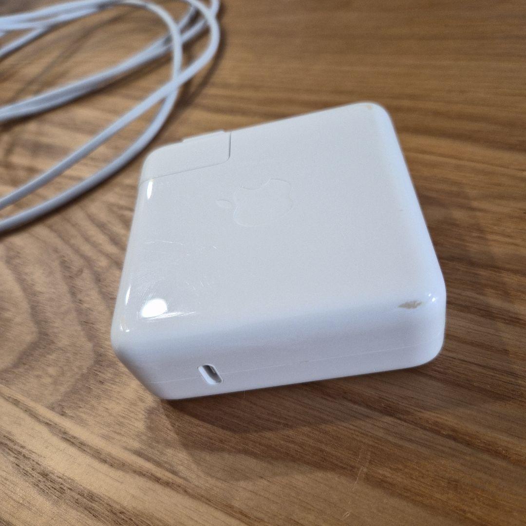 Apple 2020 MacBook Pro　13インチ8GB RAM512GB