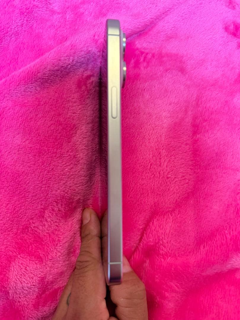 Apple iPhone 15 Pro Max 256GB ホワイトチタニウム