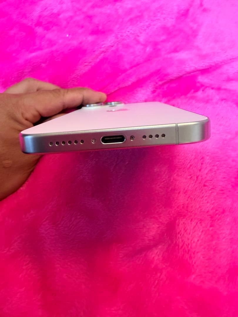 Apple iPhone 15 Pro Max 256GB ホワイトチタニウム