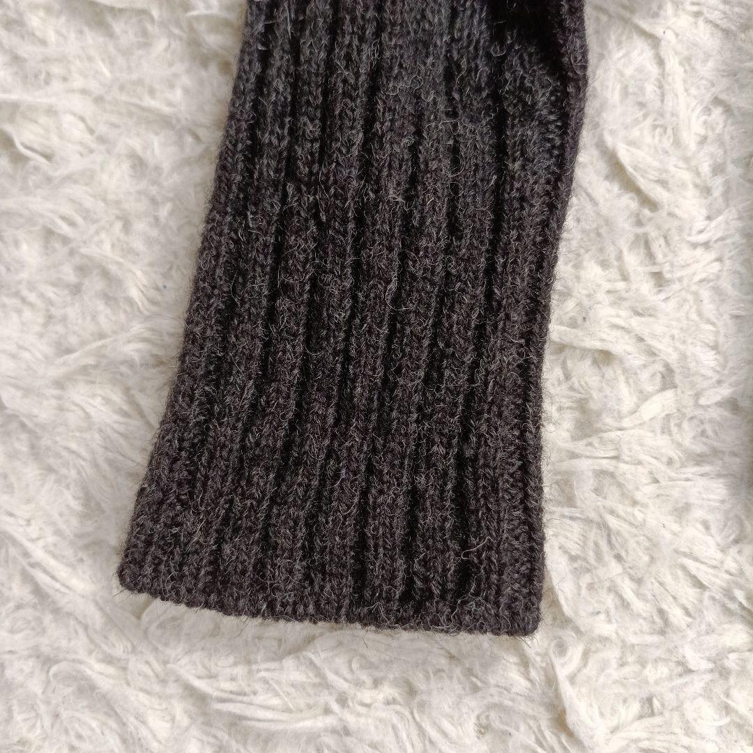 美品✨45R　シェットランドレースニットのタートルネックセーター　近年モデル