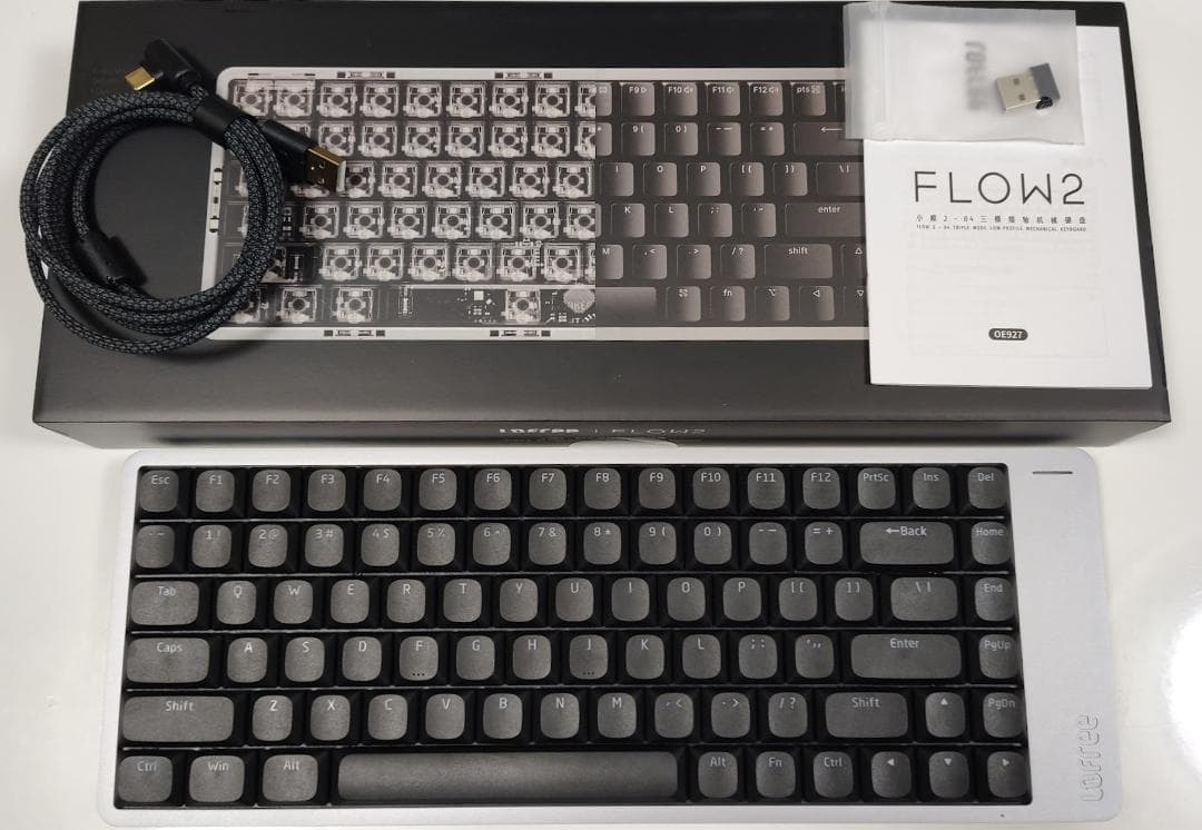 【特別限定カスタム】LOFREE FLOW2グレー（84キー） × 静音ピンク軸