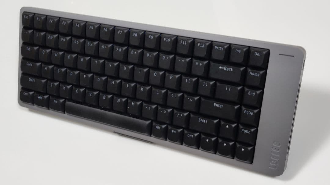 【特別限定カスタム】LOFREE FLOW2グレー（84キー） × 静音ピンク軸