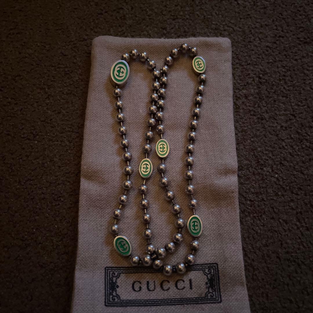GUCCIシルバービーズネックレス インターロッキング
