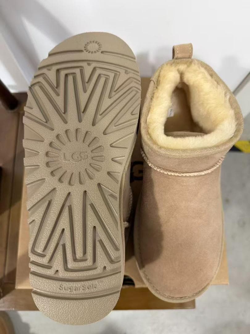 UGG クラシック ウルトラミニ プラットフォーム 3cm厚底 サンド 25cm