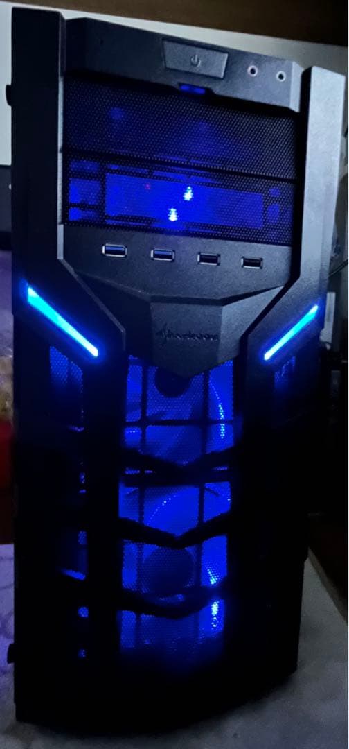 ゲーミングPC Ryzen 5 2600 RadeonRx570 8gb SSD