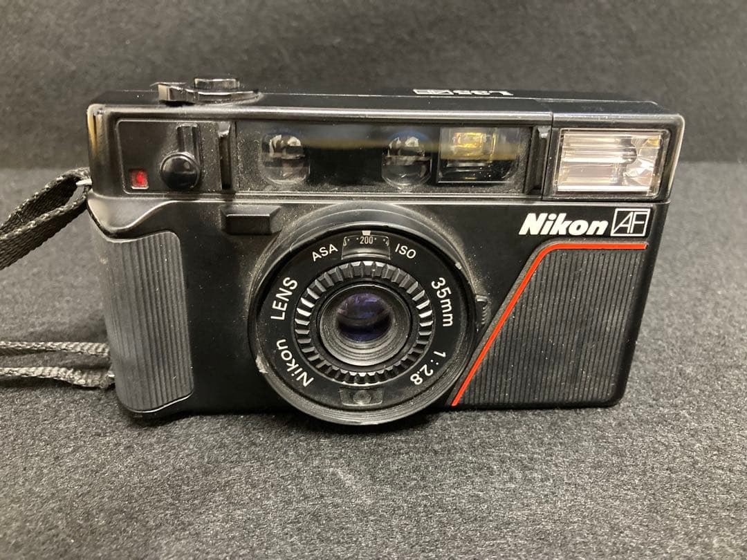 一眼レフNikon L35AF 前期型（赤ライン・初期ロット）