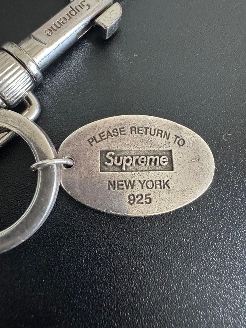 Supreme コラボ　Tiffany キーホルダー