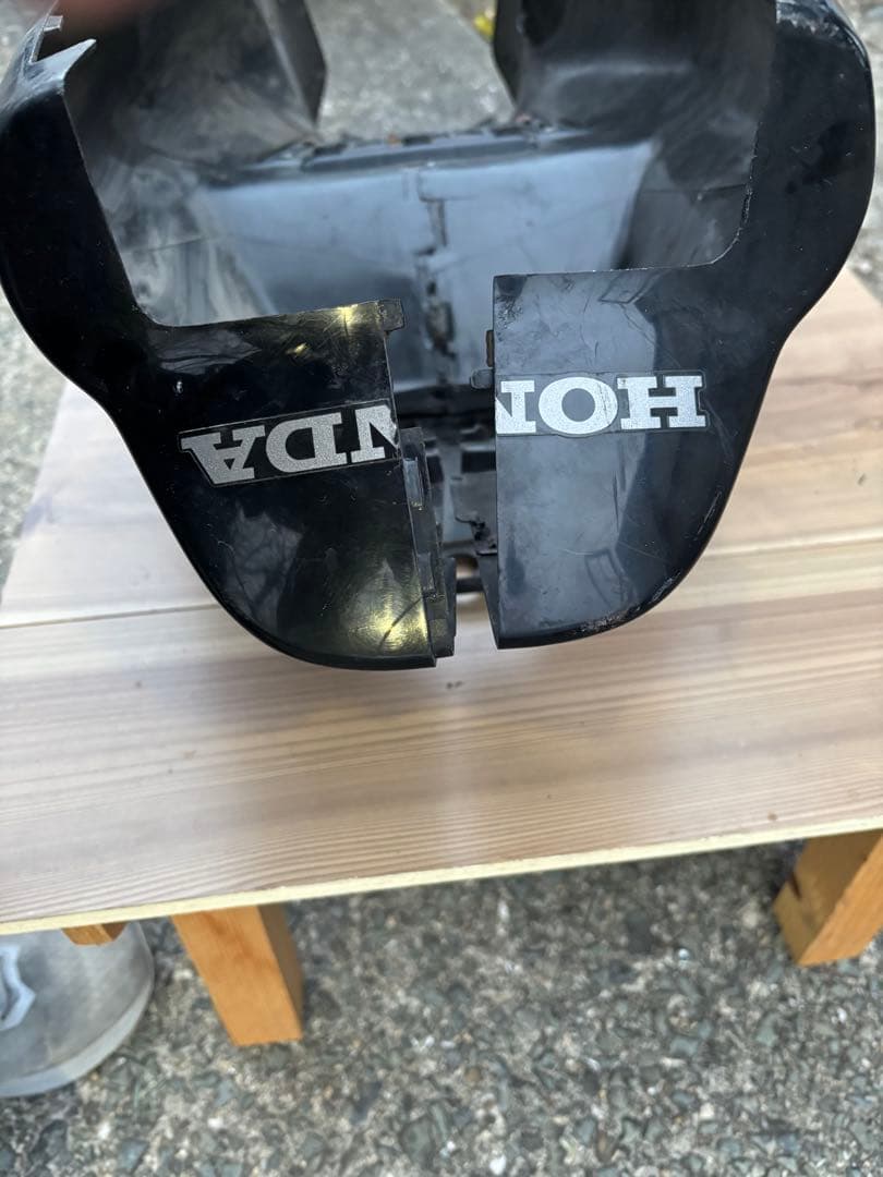 ns1 サイドカバーとシート