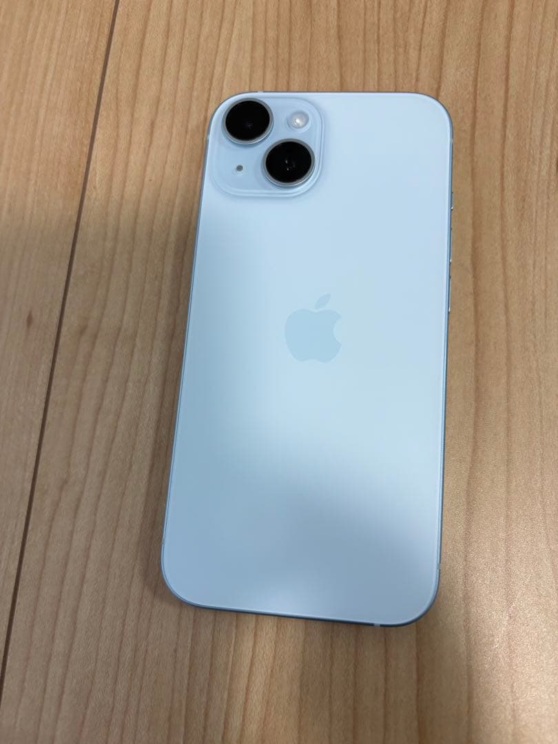 iPhone 15 SIMフリー｜バッテリー99%・充電194回｜美品