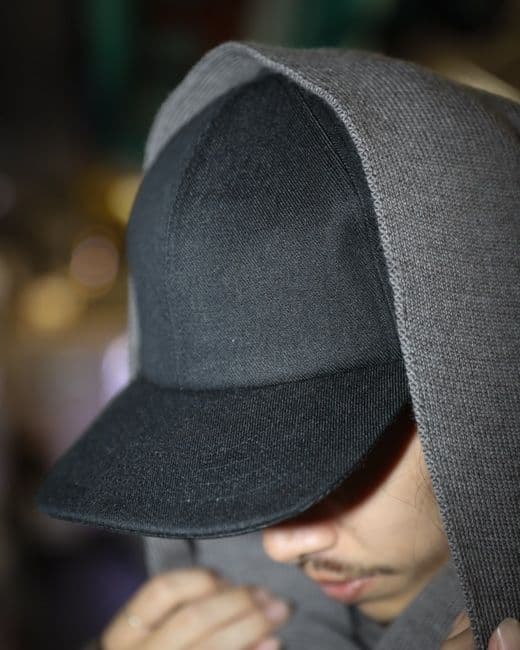 2023AW　AUBERGE　オーベルジュ　CAP　キャップ　comoli