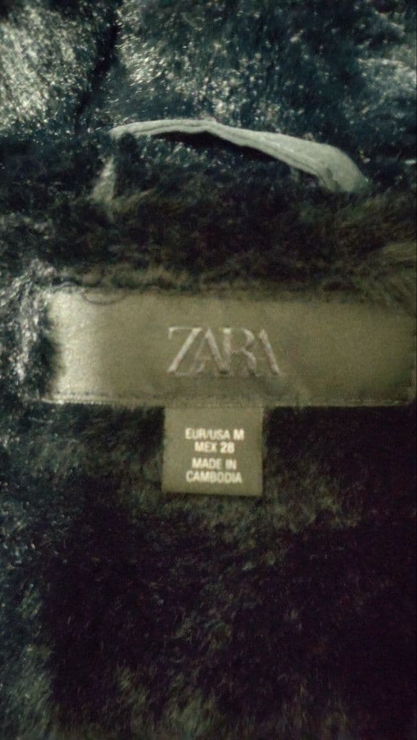 新品ZARAスリムフィットショートアノラックM