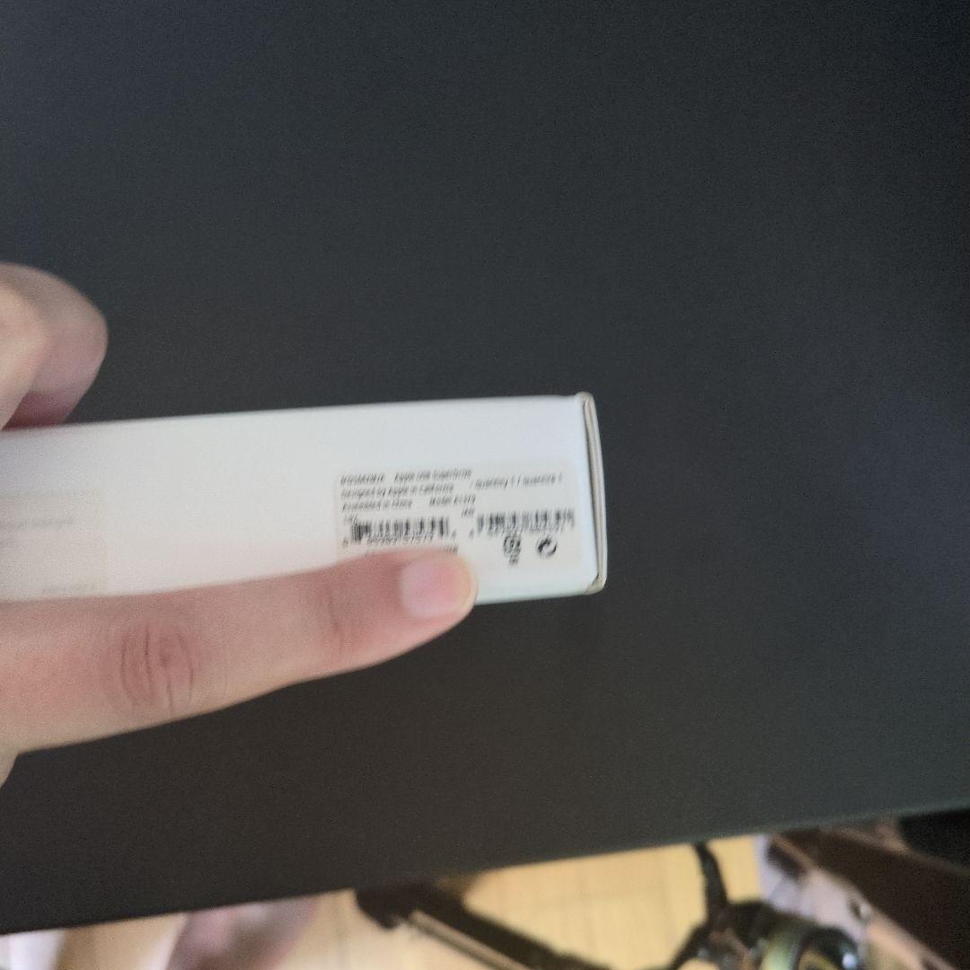 MacBook Air 11インチ Early 2015、USBドライブ