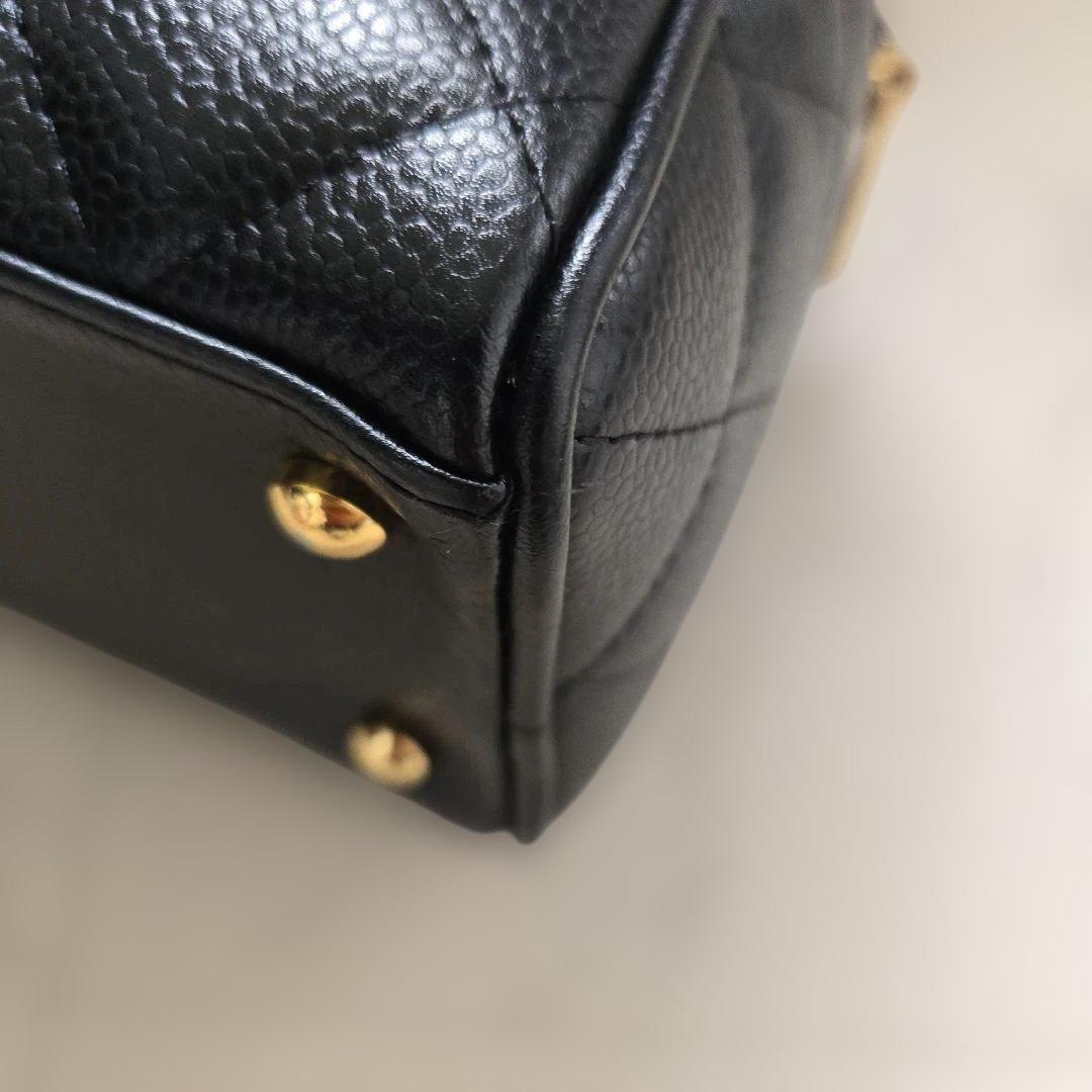 シャネル マトラッセ ココマーク キャビアスキンバッグ ミニボストン