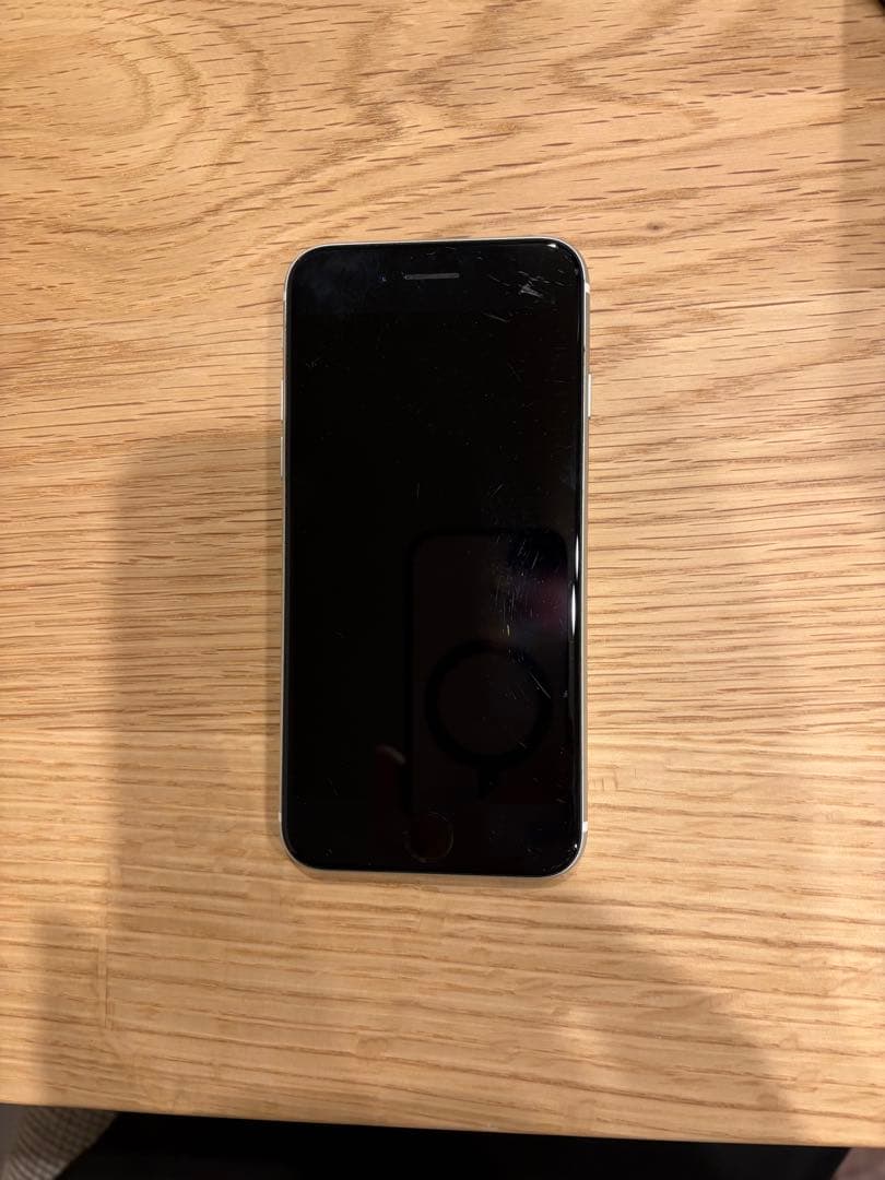 スマートフォン本体 Apple iPhone SE 64GB