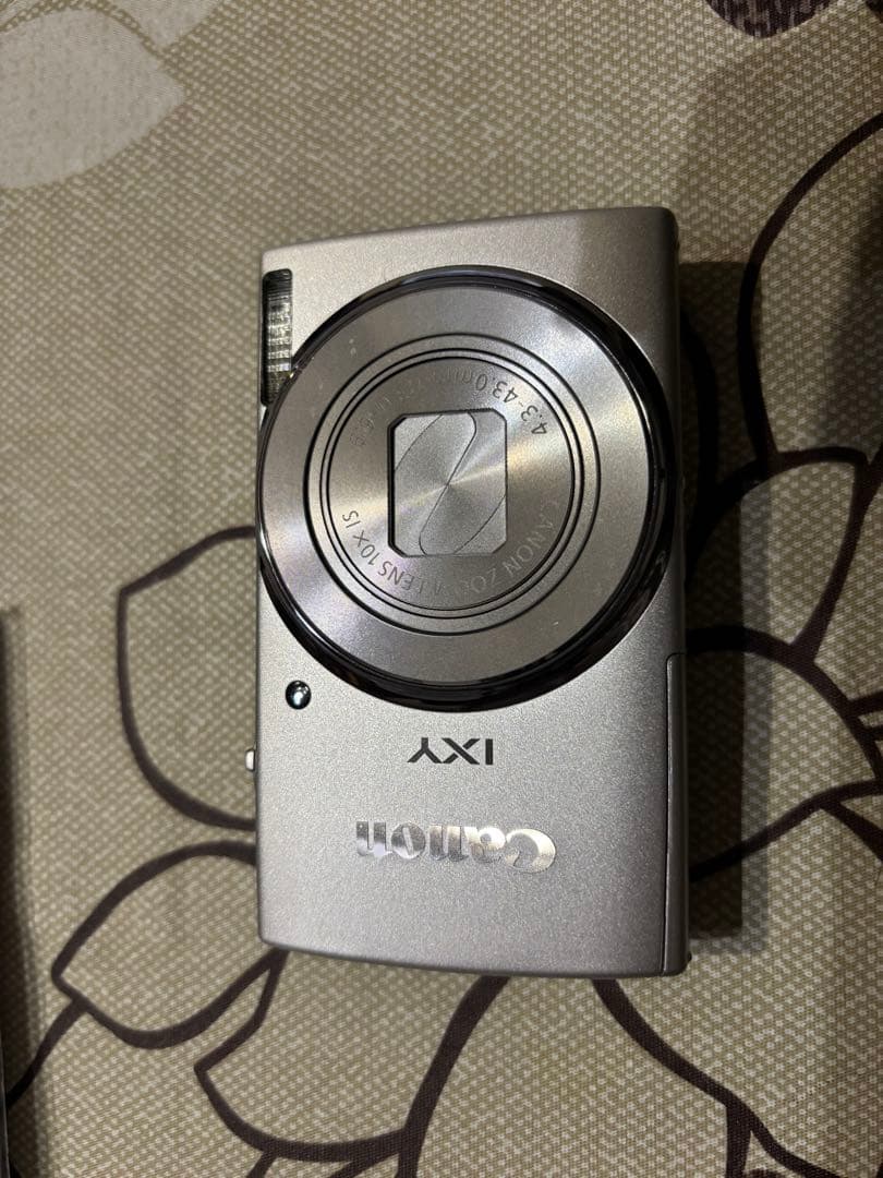 Canon IXY コンパクトデジタルカメラ