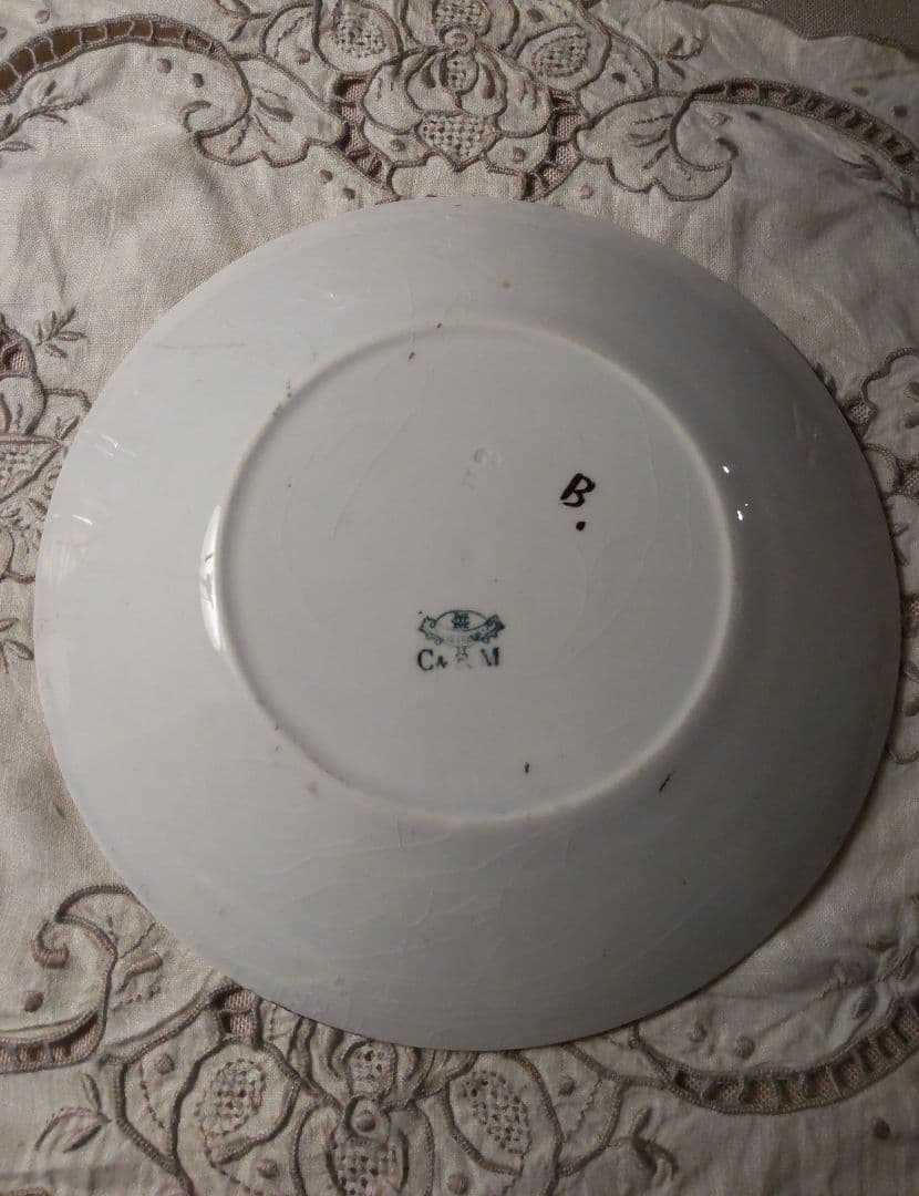 クレイユモントロー鈴蘭　フランスアンティーク