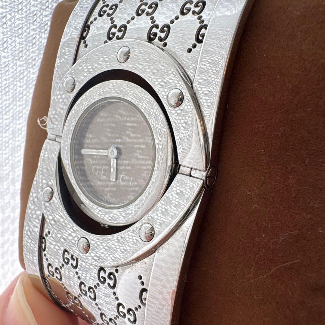 A*e様 GUCCI GGパターン シルバー 時計