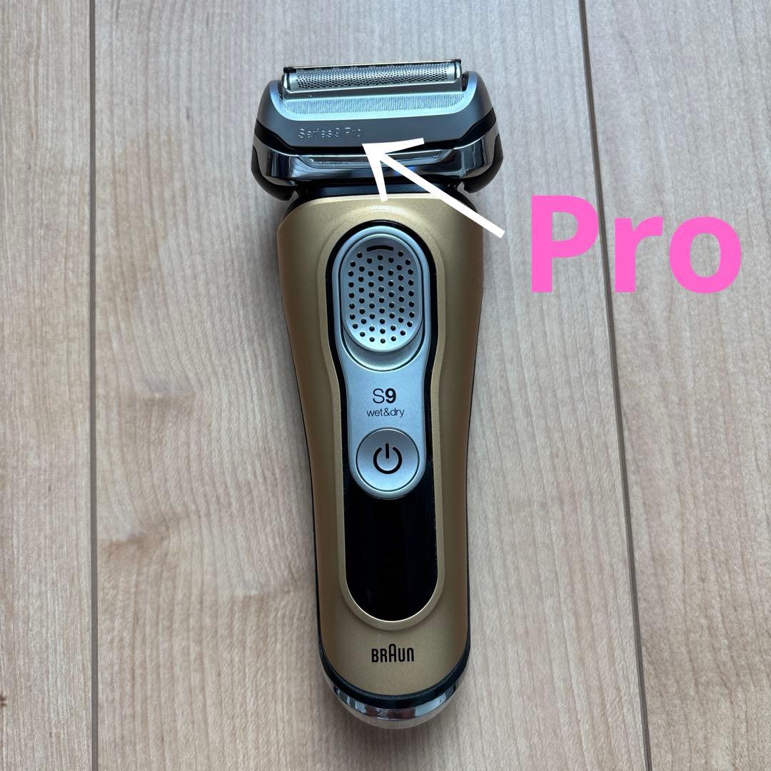 BRAUN ブラウン シリーズ9 電気シェーバー