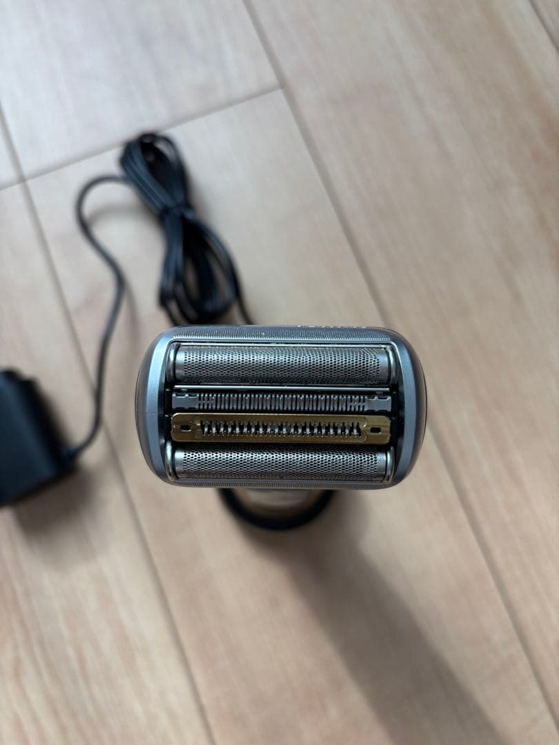 BRAUN ブラウン シリーズ9 電気シェーバー