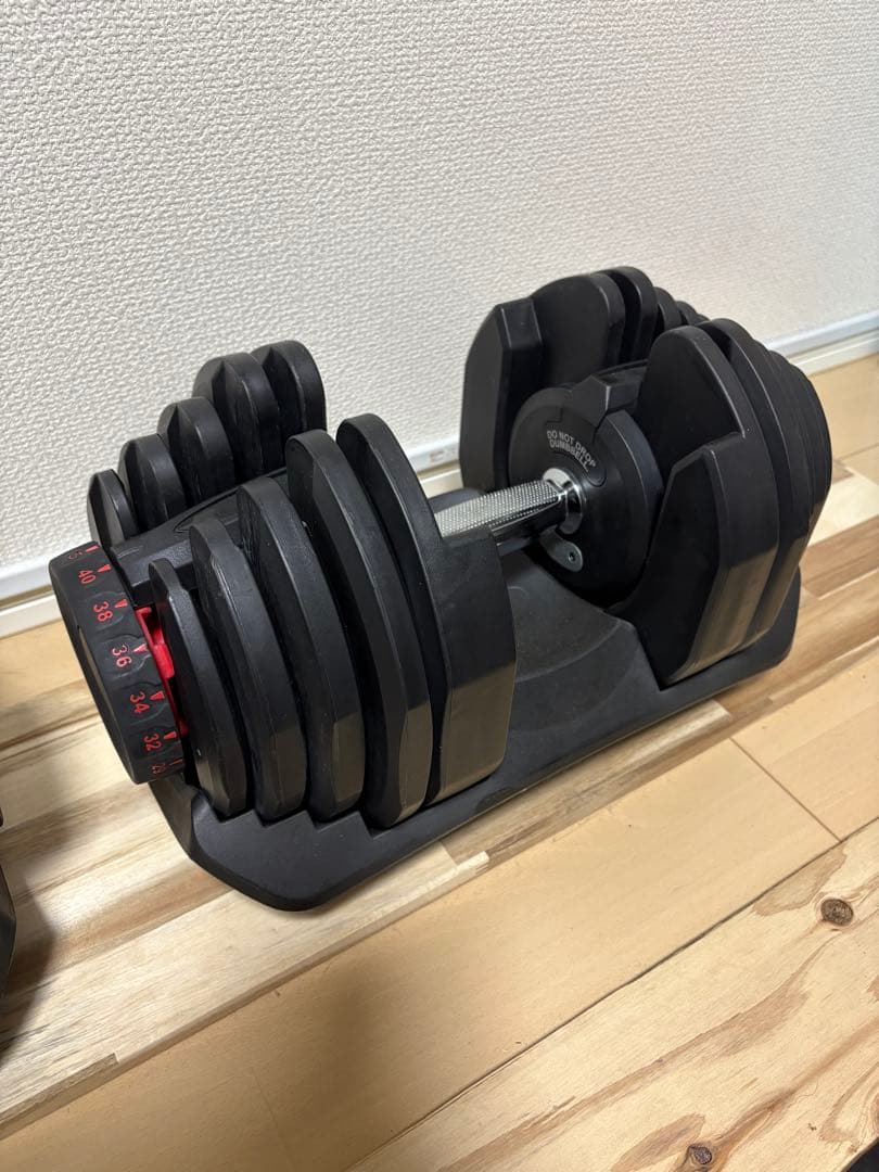 ②可変式ダンベル 最大40kg