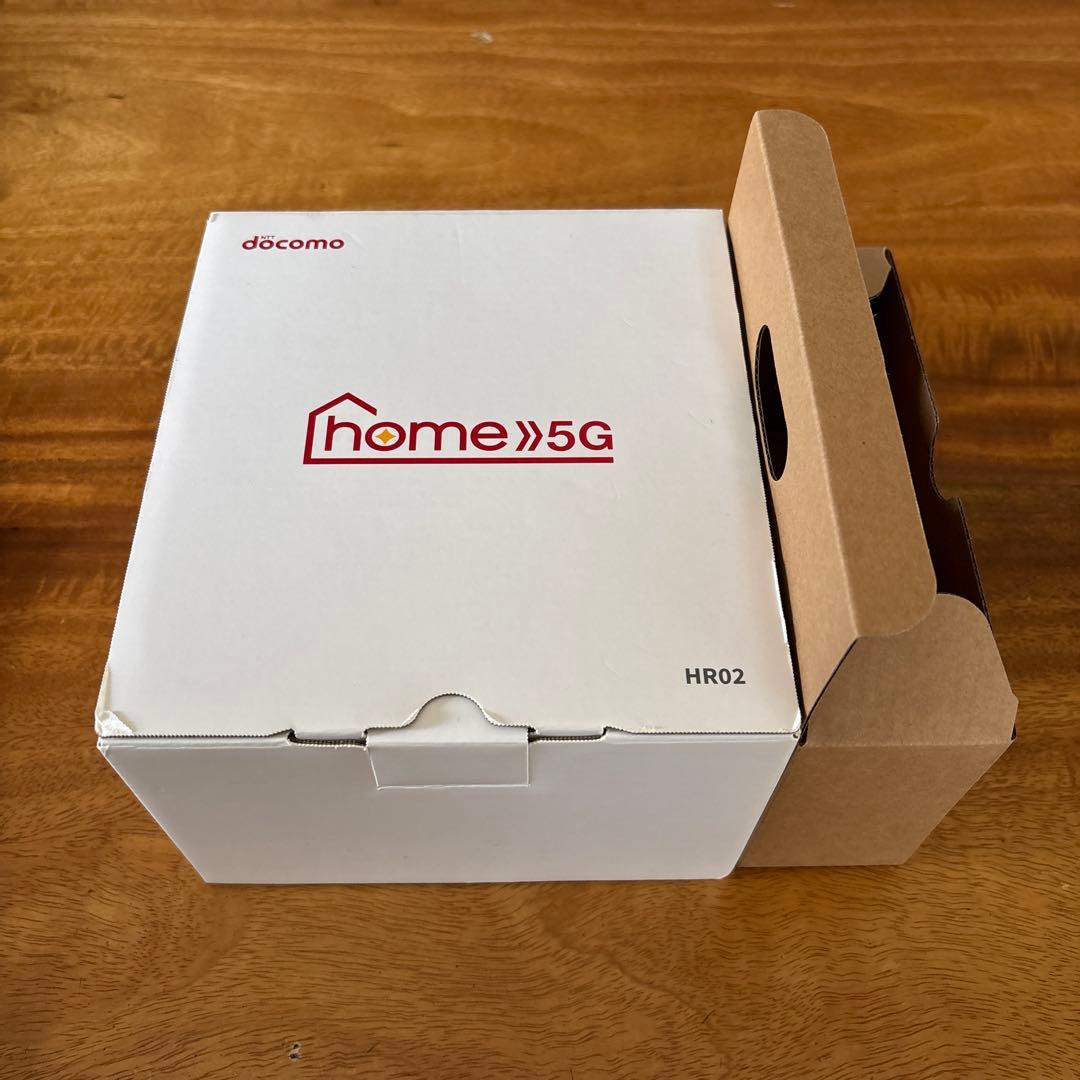 その他 docomo 5G HR02