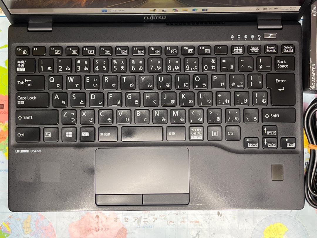 良品 富士通 U9311/F 13.3型 第11世代 Office2024