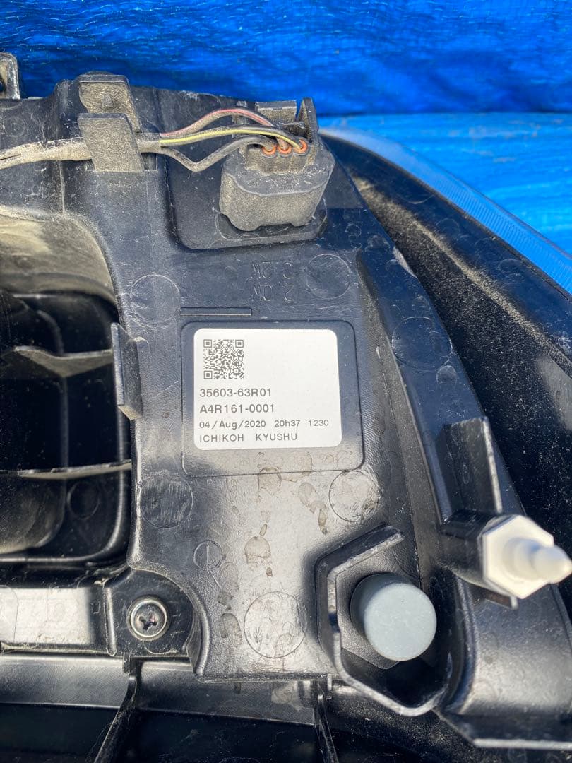 5AA-MH95S ワガンRテールライト 35603-63R01 クリア/レッド