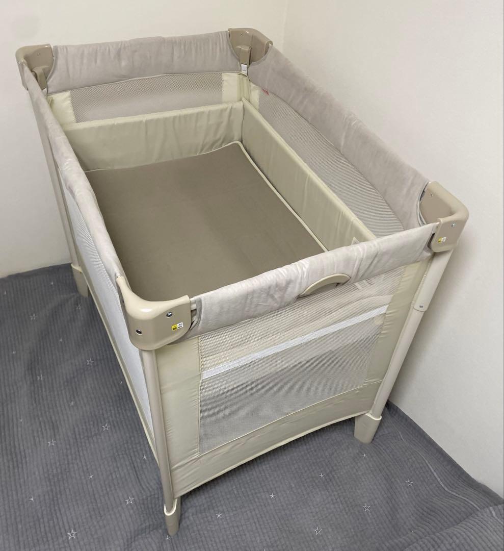 りょうこ⭐︎　極美品Apricaベビーベッド ココネルエアープラスAB