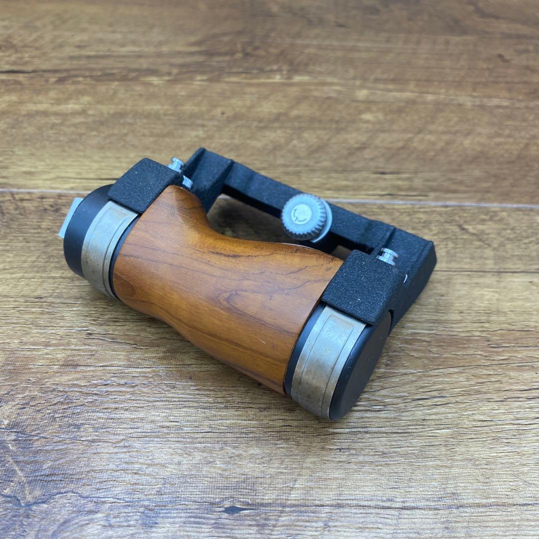 PENTAX ペンタックス 67用　木製　ホットシューウッドグリップ