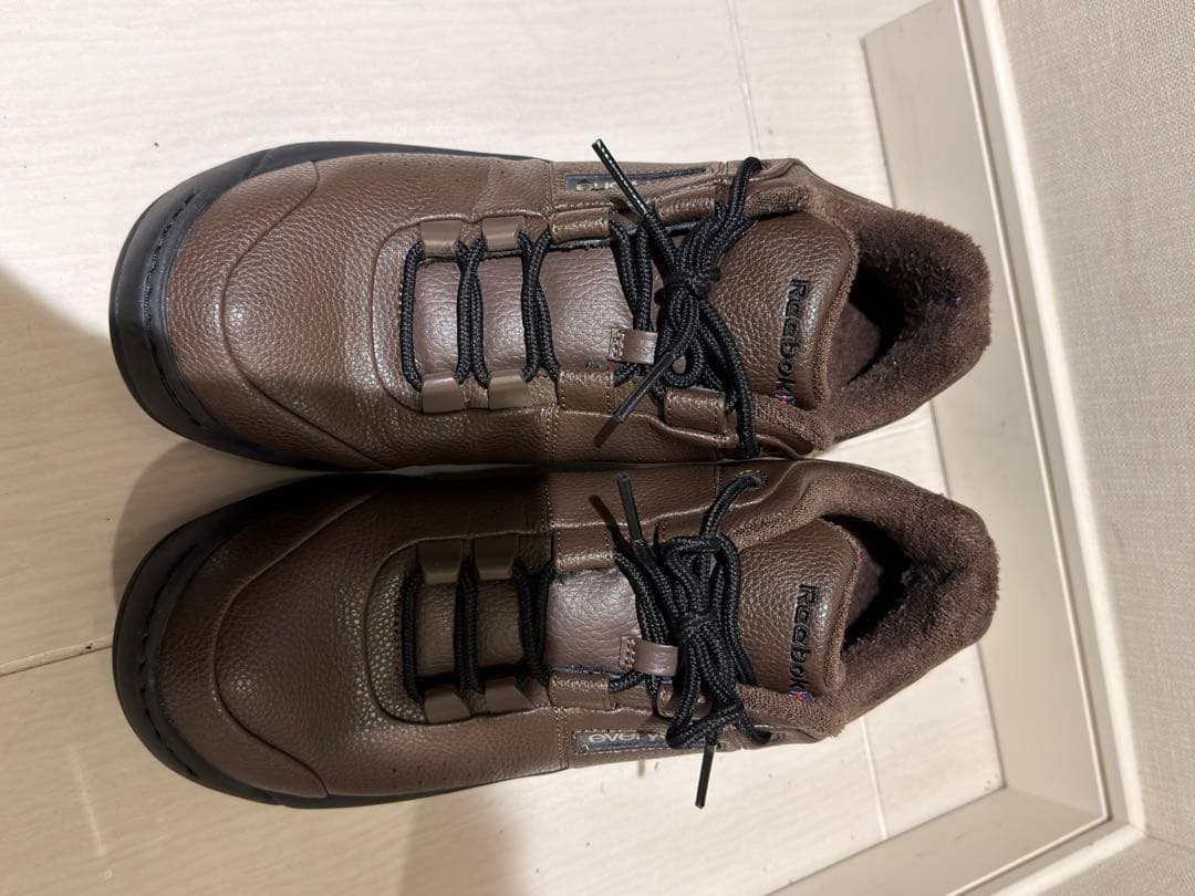 靴 REEBOK everyone CLASSIC DUKE 2.0 (BROWN)