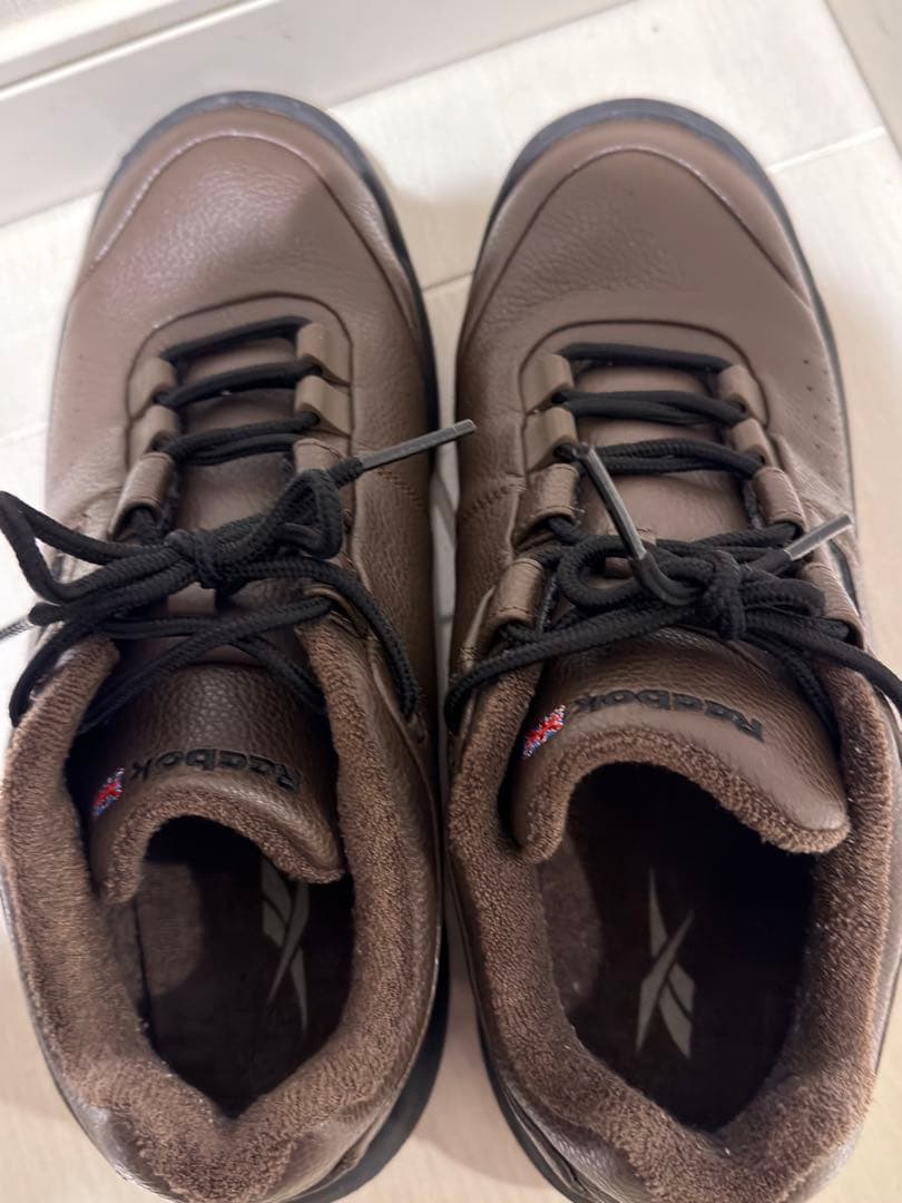 靴 REEBOK everyone CLASSIC DUKE 2.0 (BROWN)