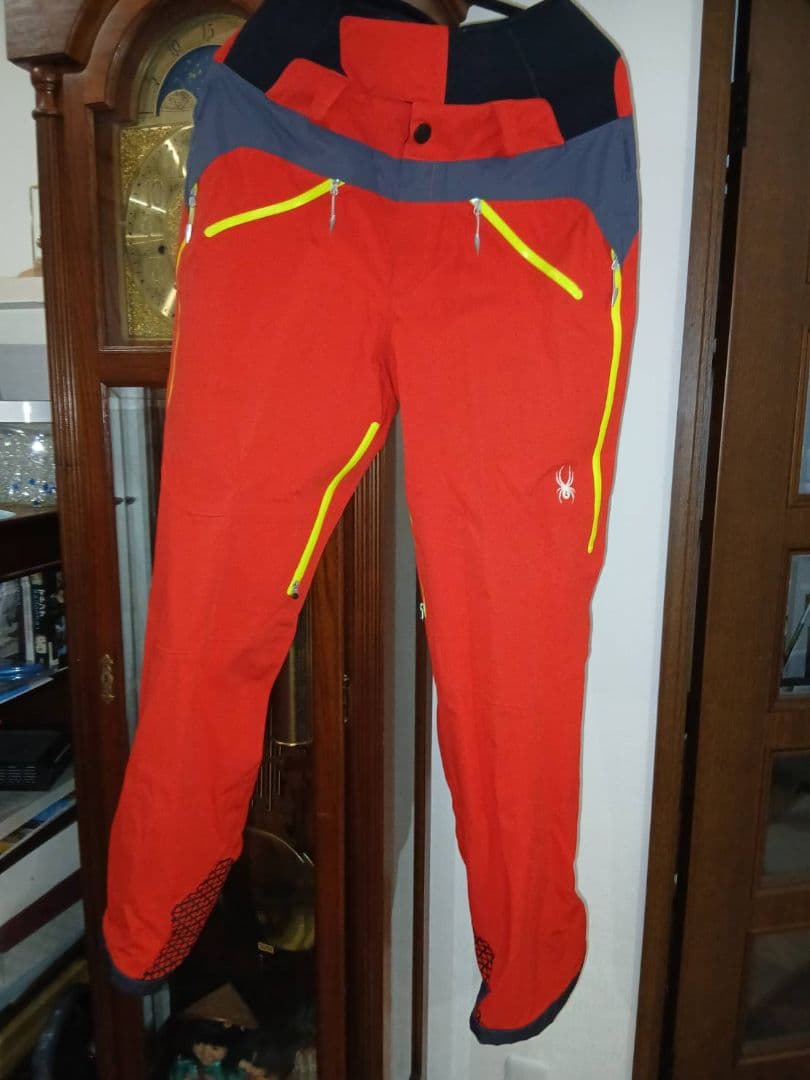 Spyder　スパイダースキーウェア　美品　激安　定価14万