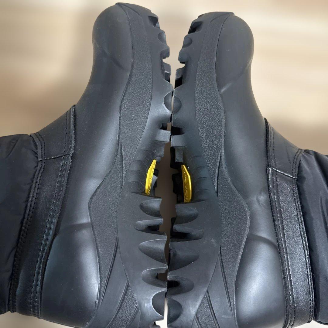 【美品】HUNTER ブラック ダウンスタイルブーツ　24センチ