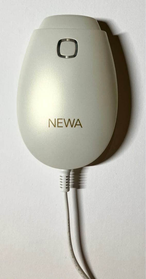 NEWAリフト 家庭用サブマイクロ波RF美顔器 シャンパンゴールド(美品)