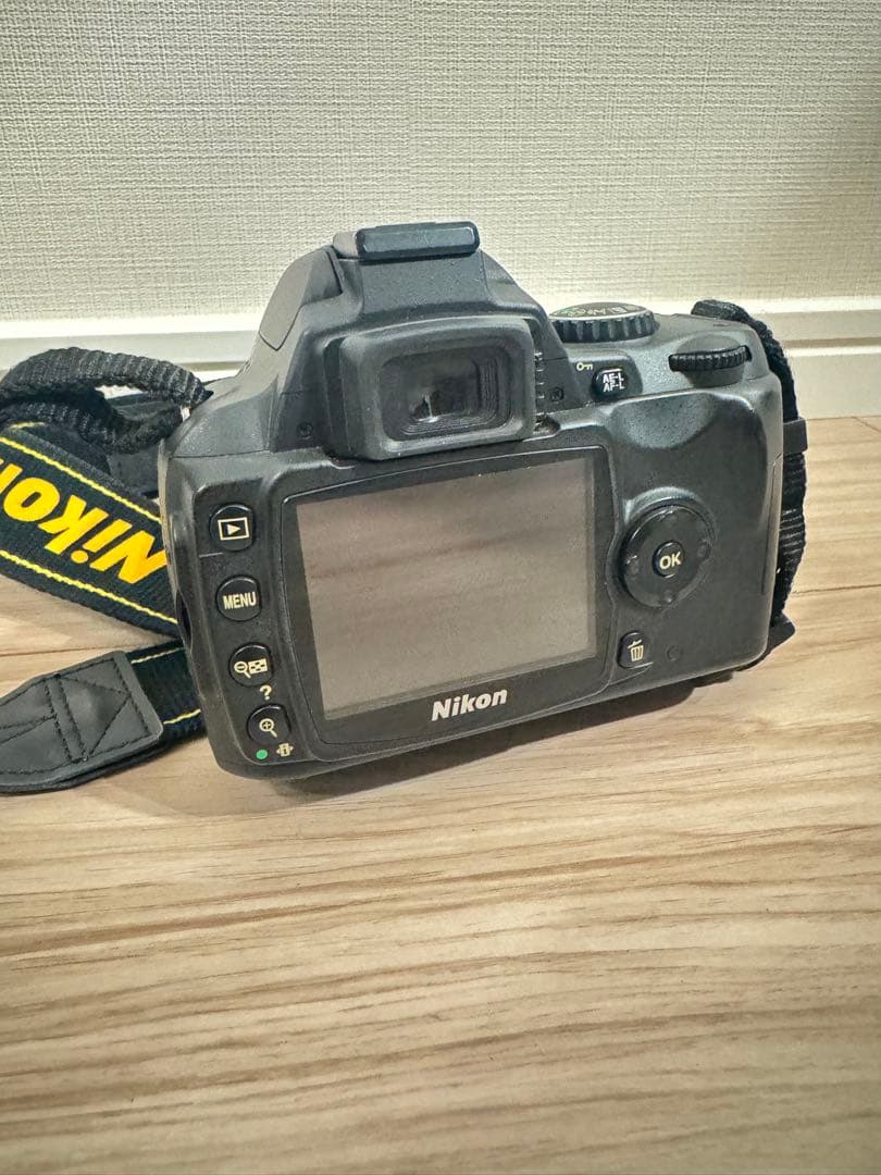 Nikon D40 Kit デジタル一眼レフカメラ