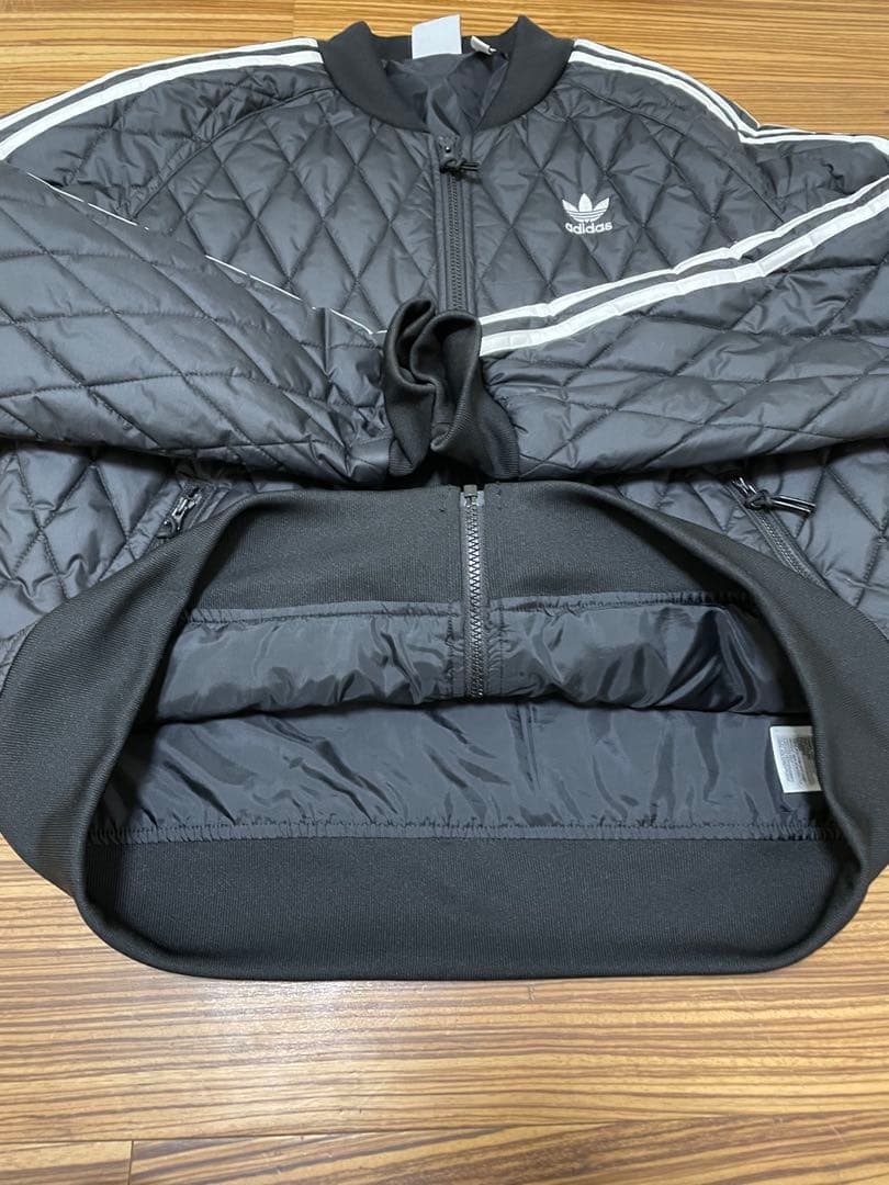 アディダス キルティング ジャージ ブルゾン セットアップ