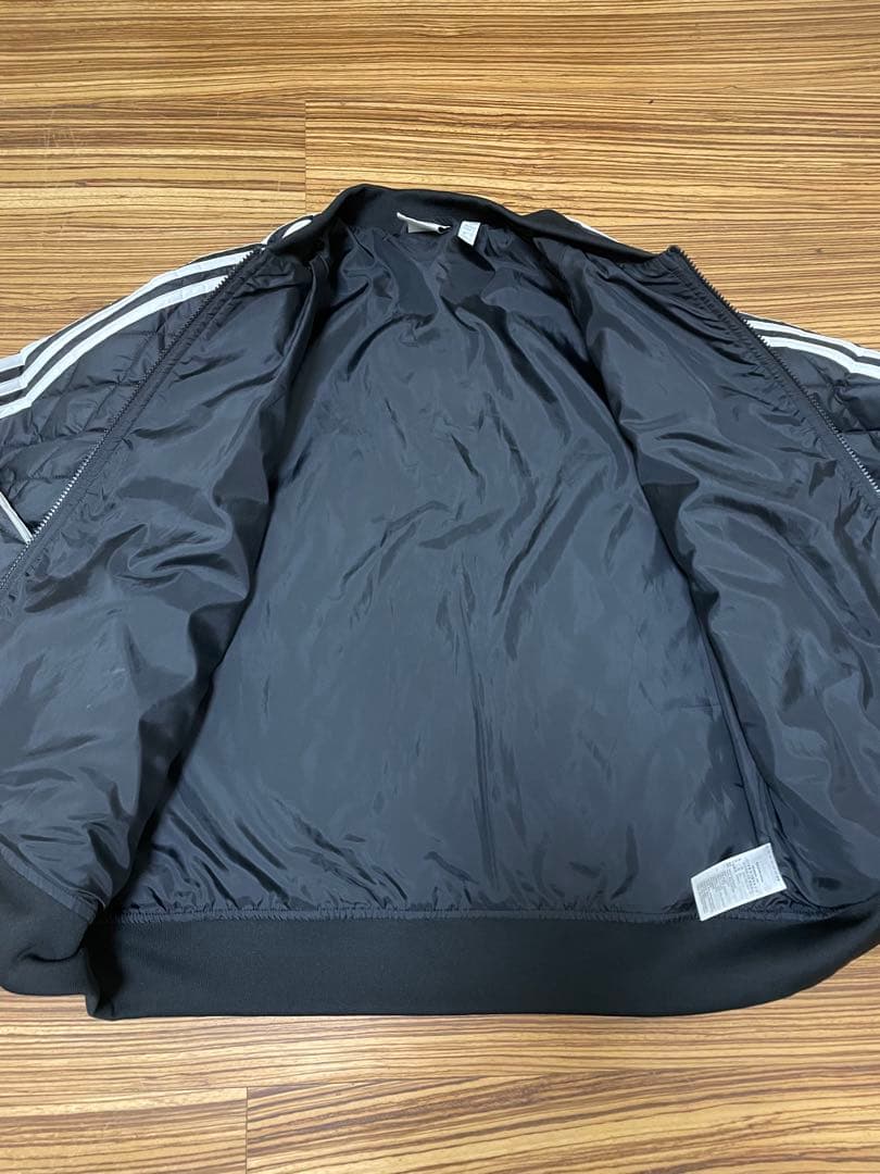 アディダス キルティング ジャージ ブルゾン セットアップ