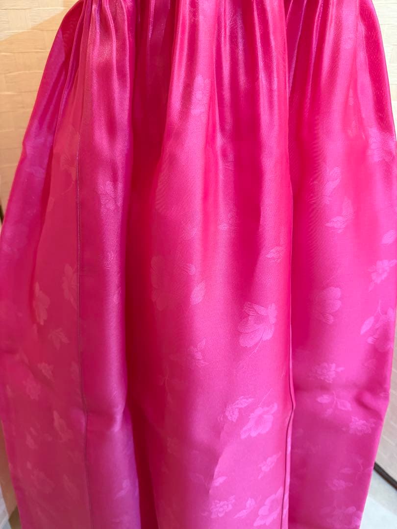 最終価格♪ 韓国の韓服　シルク　チマチョゴリ　ネイビーとピンク