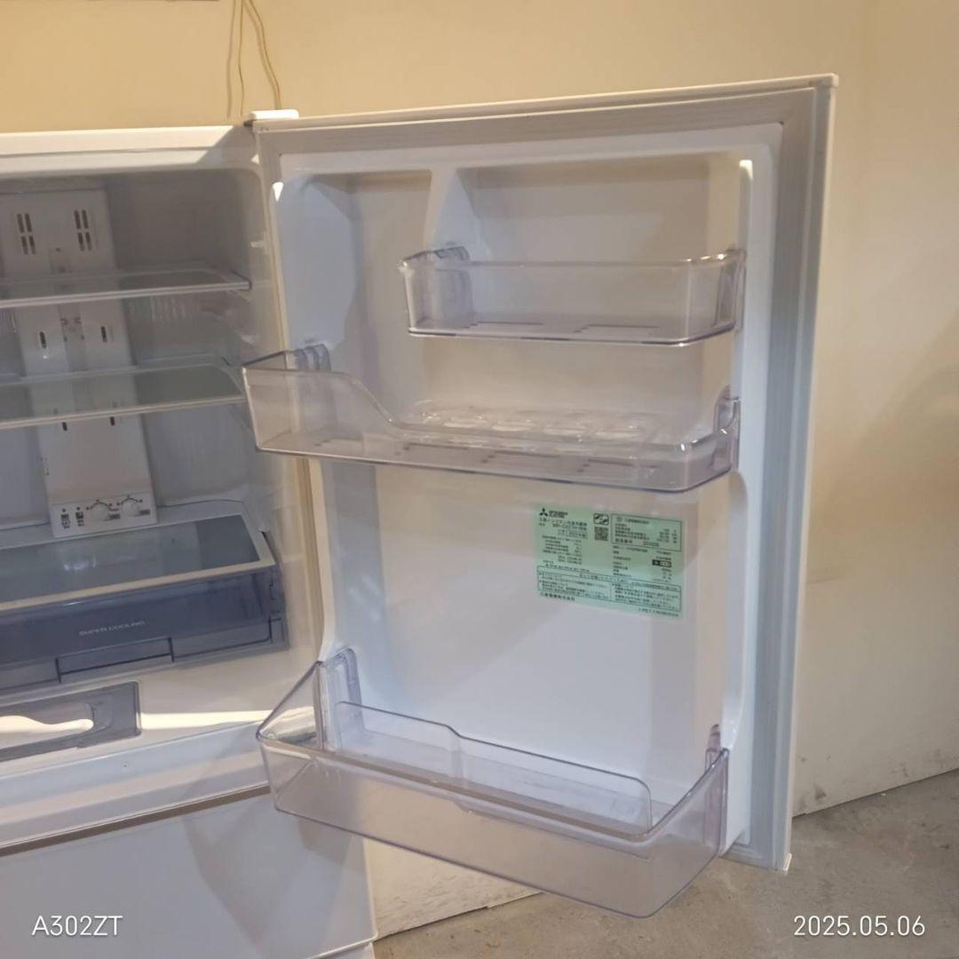 009 送料設置無料　神奈川限定配送　東芝　大型冷蔵庫　最新モデル　363L